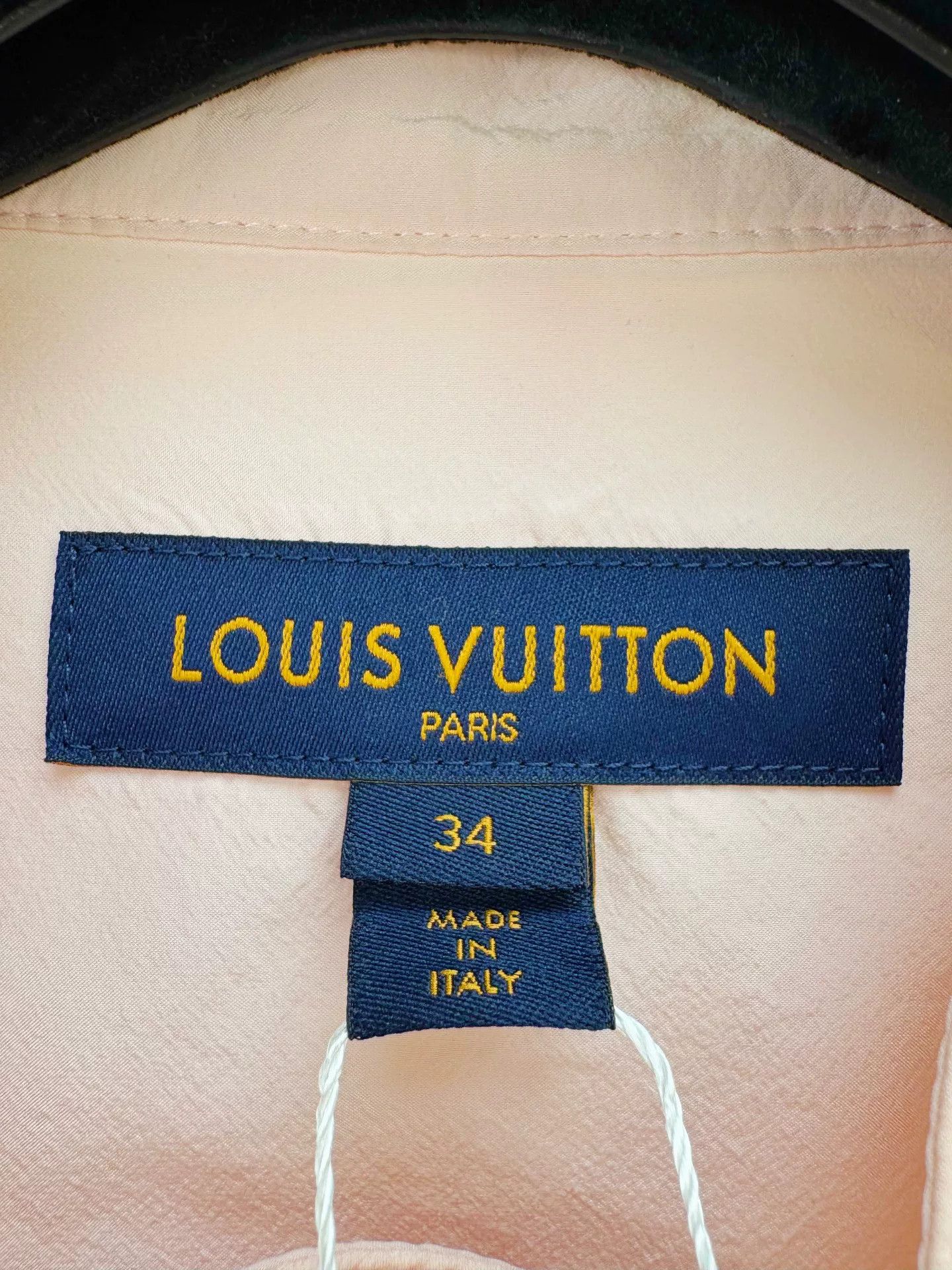 Louis Vuitton Louis Vuitton Pink Monogram Windbreaker Jacket Size US XS / EU 42 / 0 - 2 Thumbnail