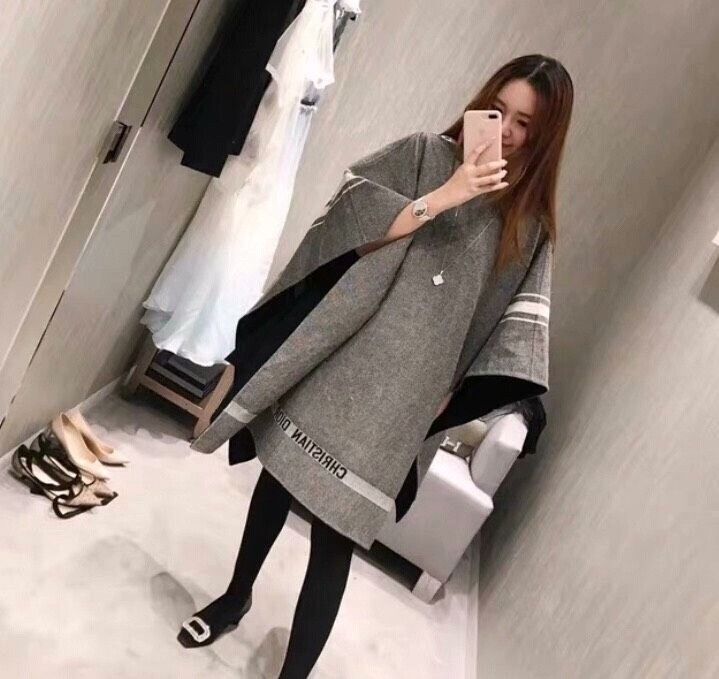 Dior christian dior gray striped wool poncho coat Size US S / EU 44-46 / 1 - 9 Thumbnail