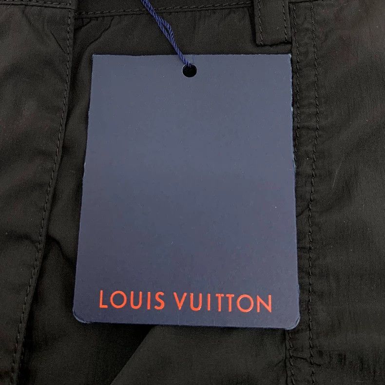 Louis Vuitton Louis Vuitton Black Logo Patchwork Cargo Pants Size US 38 / EU 54 - 7 Thumbnail