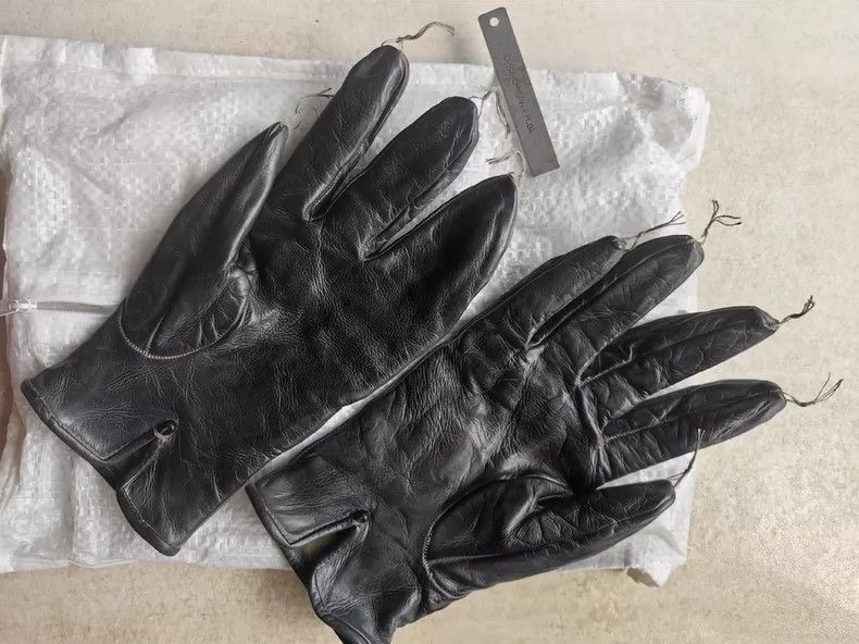 Carol Christian Poell CCP Carol Christian Poell Gloves Size 46 - 2 Thumbnail