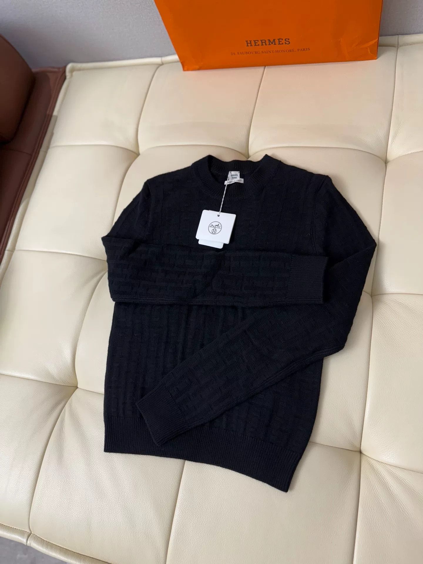 Hermes Hermes Black H Pattern Wool Sweater Size US S / EU 44-46 / 1 - 3 Thumbnail