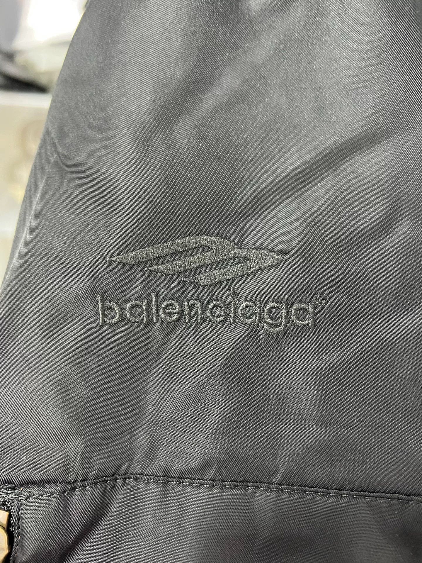 Balenciaga Balenciaga 3B Embroidered Nylon Bomber Jacket Size US XXS / EU 40 - 3 Thumbnail