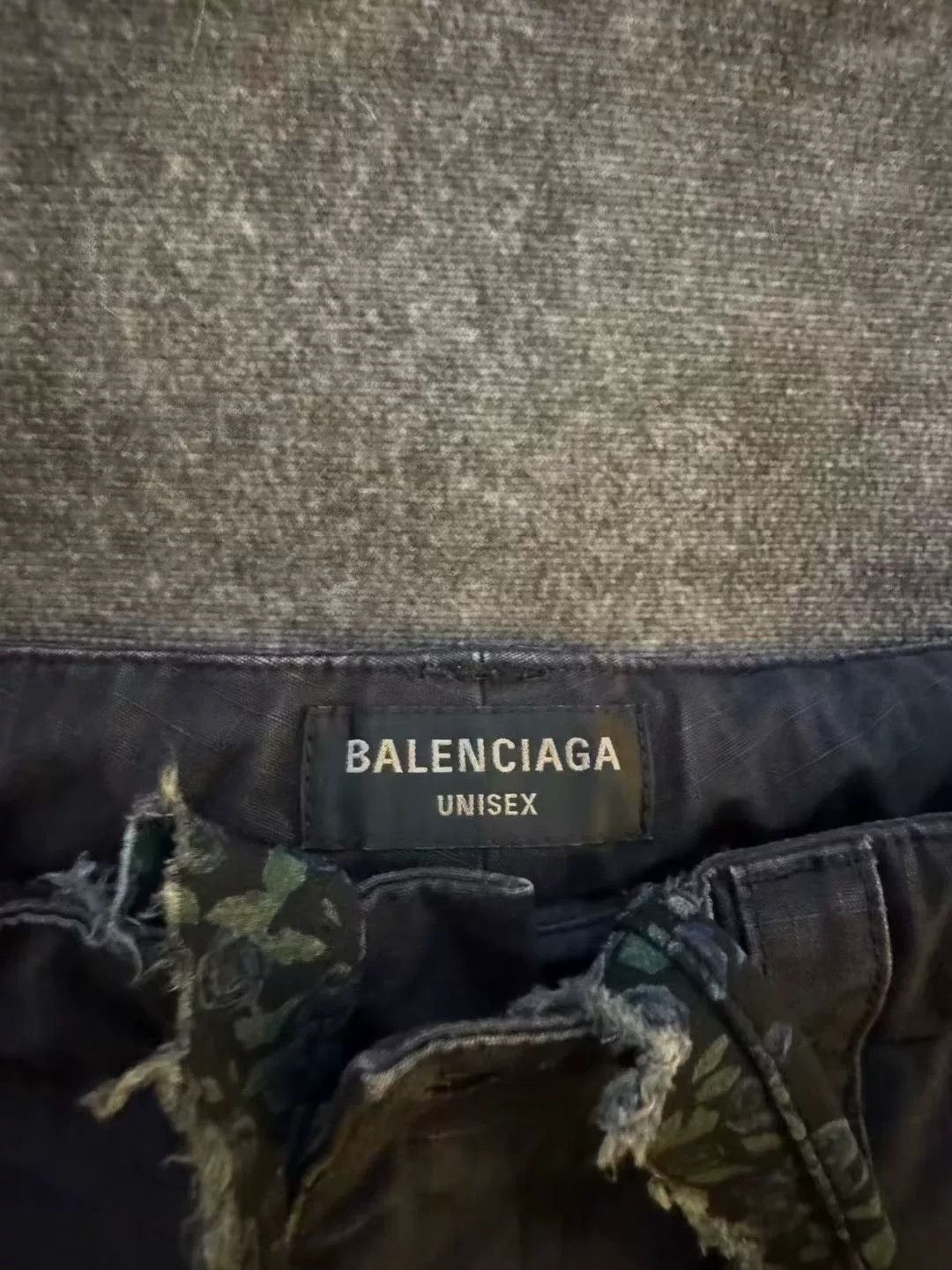 Balenciaga Balenciaga 24winter Cargo Pants XXS Size US 26 / EU 42 - 3 Thumbnail