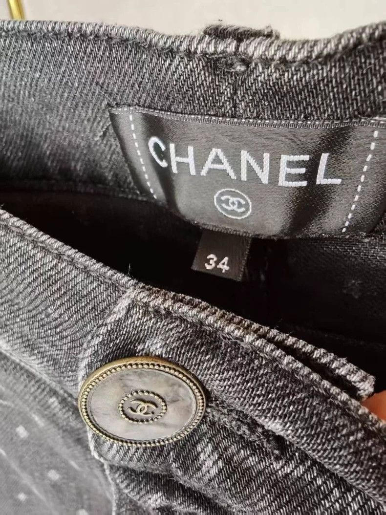 Chanel Chanel Denim Jeans with Logo Print Size US 34 / EU 50 - 2 Thumbnail