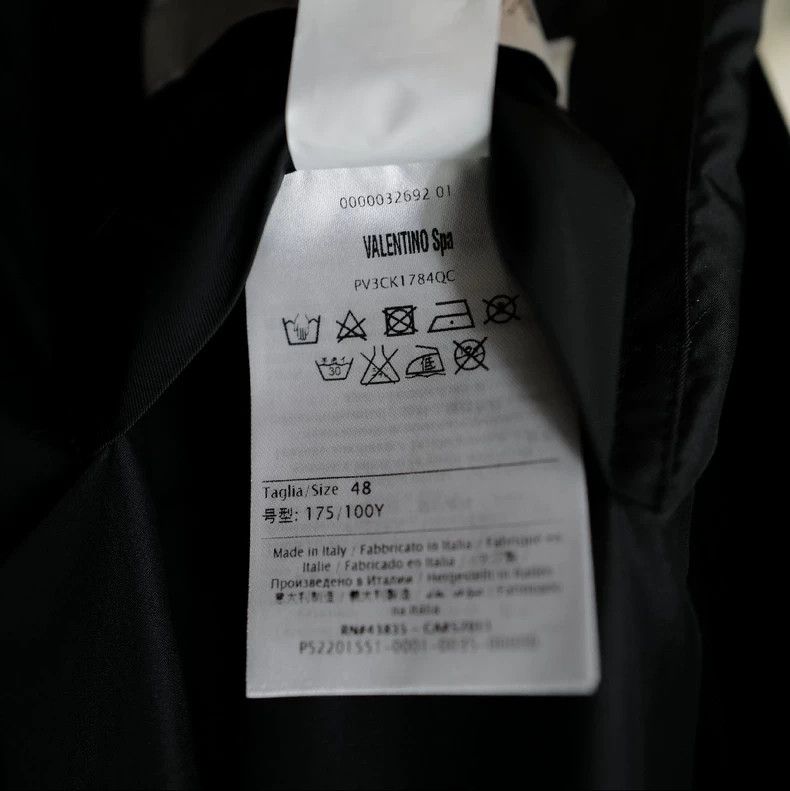 Valentino Valentino Black Long Coat Size 48 Size US M / EU 48-50 / 2 - 9 Thumbnail
