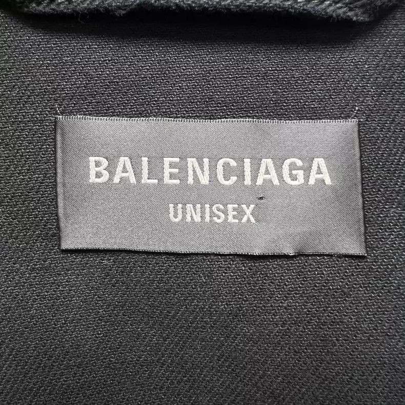 Balenciaga Balenciaga Distressed Denim Jacket Size US M / EU 48-50 / 2 - 3 Thumbnail