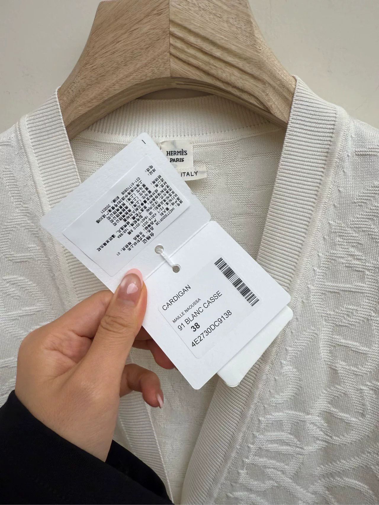 Hermes Hermes White Knit Cardigan Size US M / EU 48-50 / 2 - 4 Thumbnail