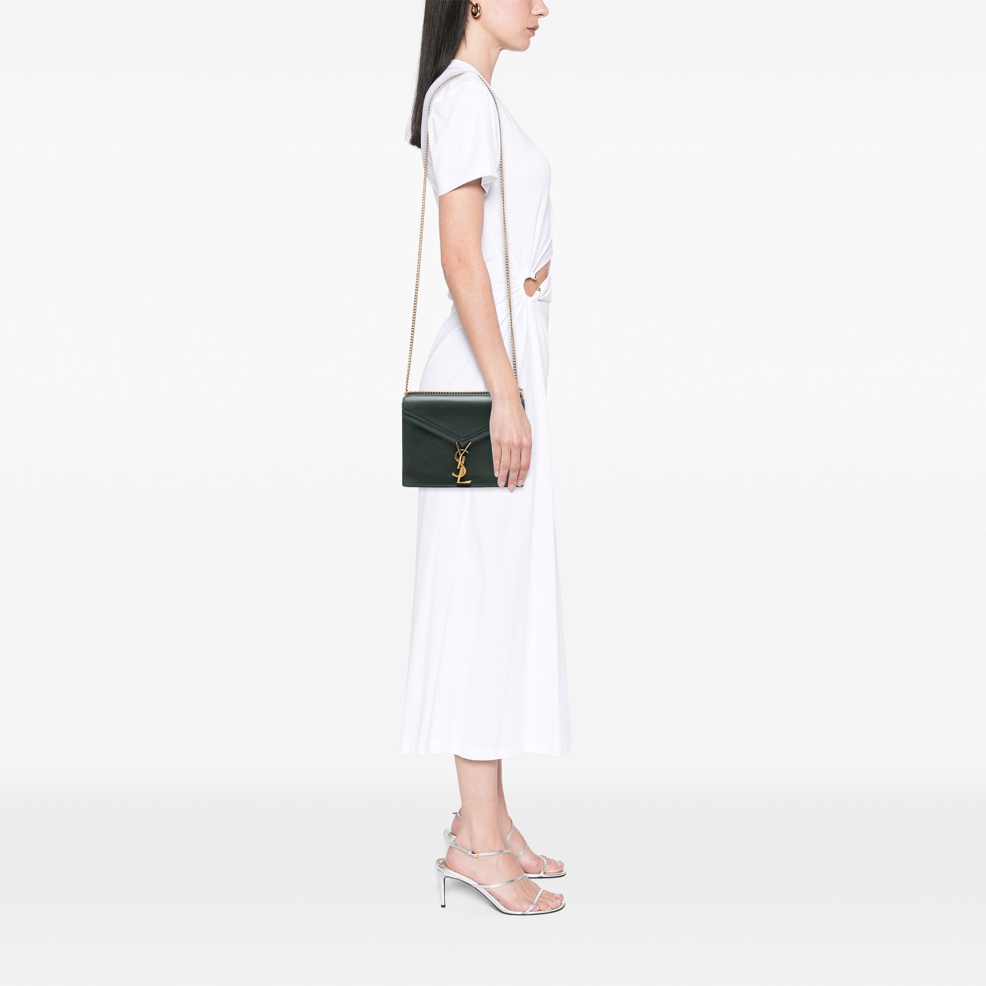 Yves Saint Laurent Yves Saint Laurent Smooth Calfskin Monogram Cassandra Clasp Bag Size ONE SIZE - 7 Thumbnail