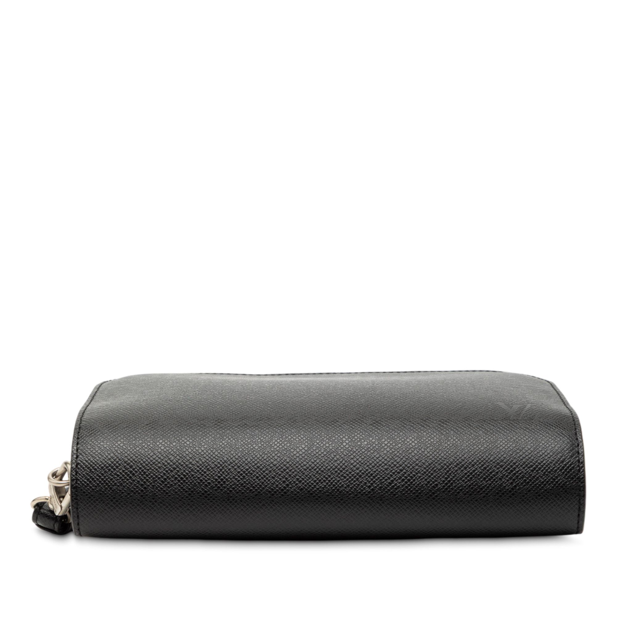 Louis Vuitton Taiga Pochette Baikal