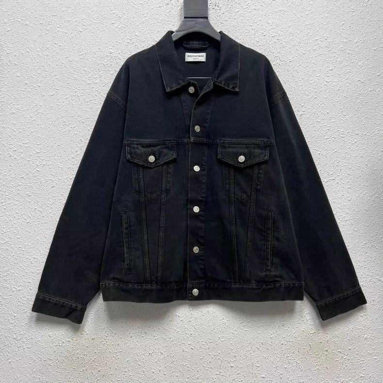Balenciaga Balenciaga Graffiti Logo Denim Jacket Size US S / EU 44-46 / 1 - 7 Thumbnail