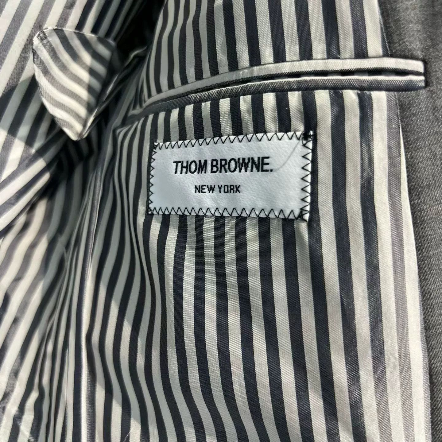 Thom Browne thom browne new gray suit set Size US M / EU 48-50 / 2 - 3 Thumbnail