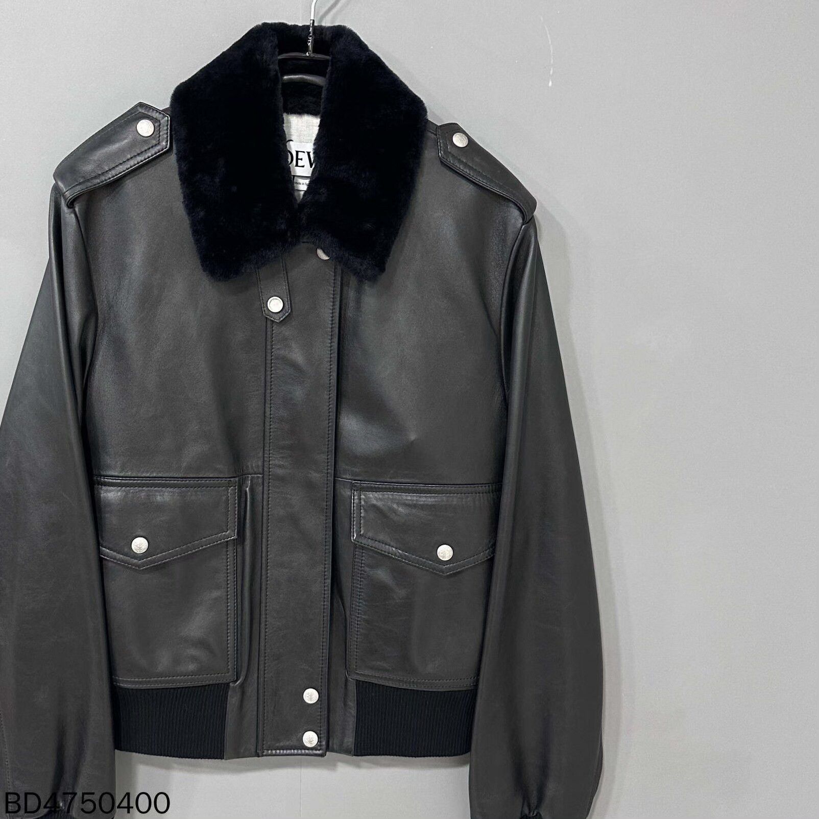 Loewe LOEWE Black Lamb Fur Collar Coat Size US S / EU 44-46 / 1 - 4 Thumbnail