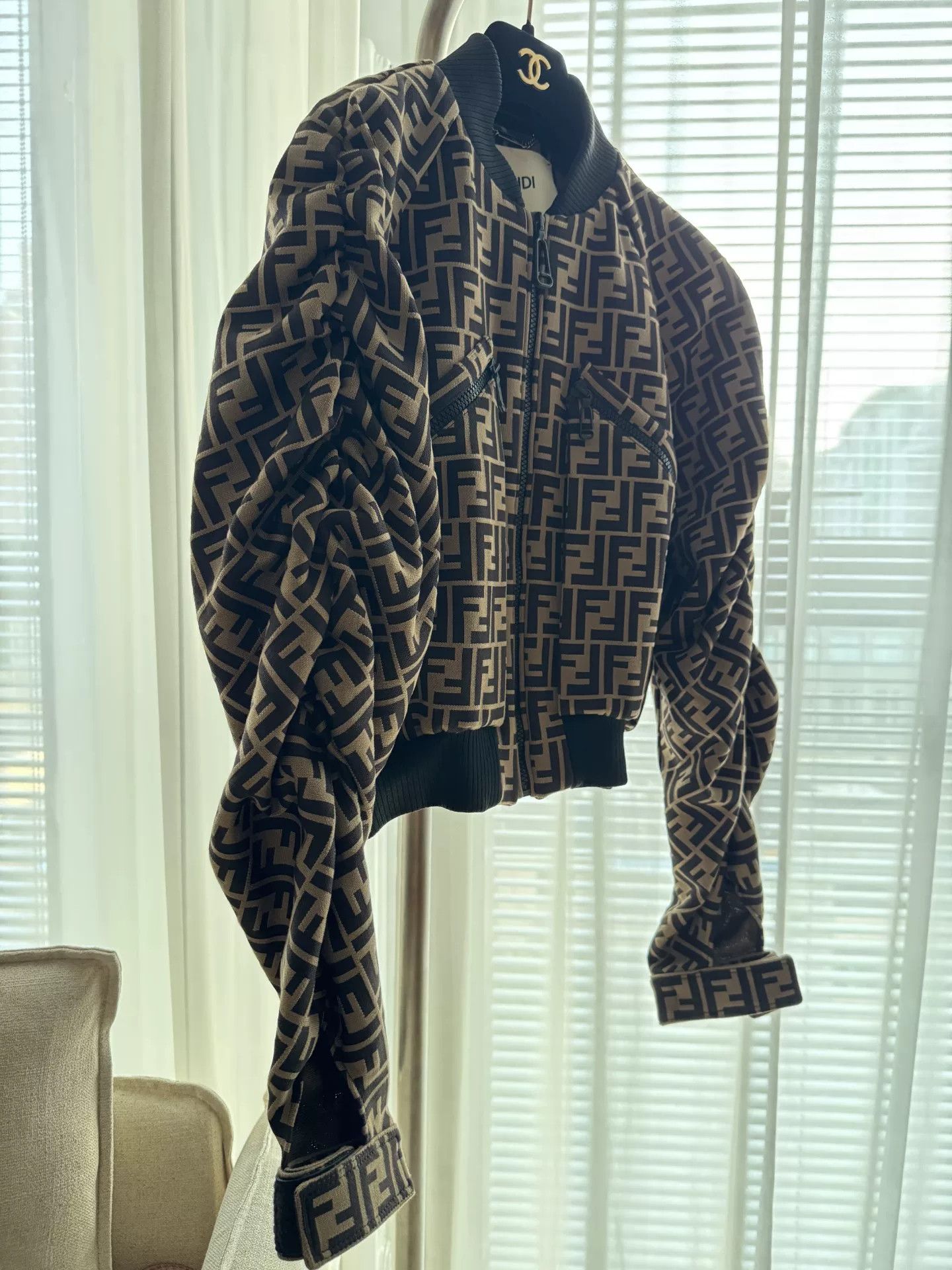 Fendi Fendi FF Logo Pile Sleeve Jacket Size US S / EU 44-46 / 1 - 3 Thumbnail