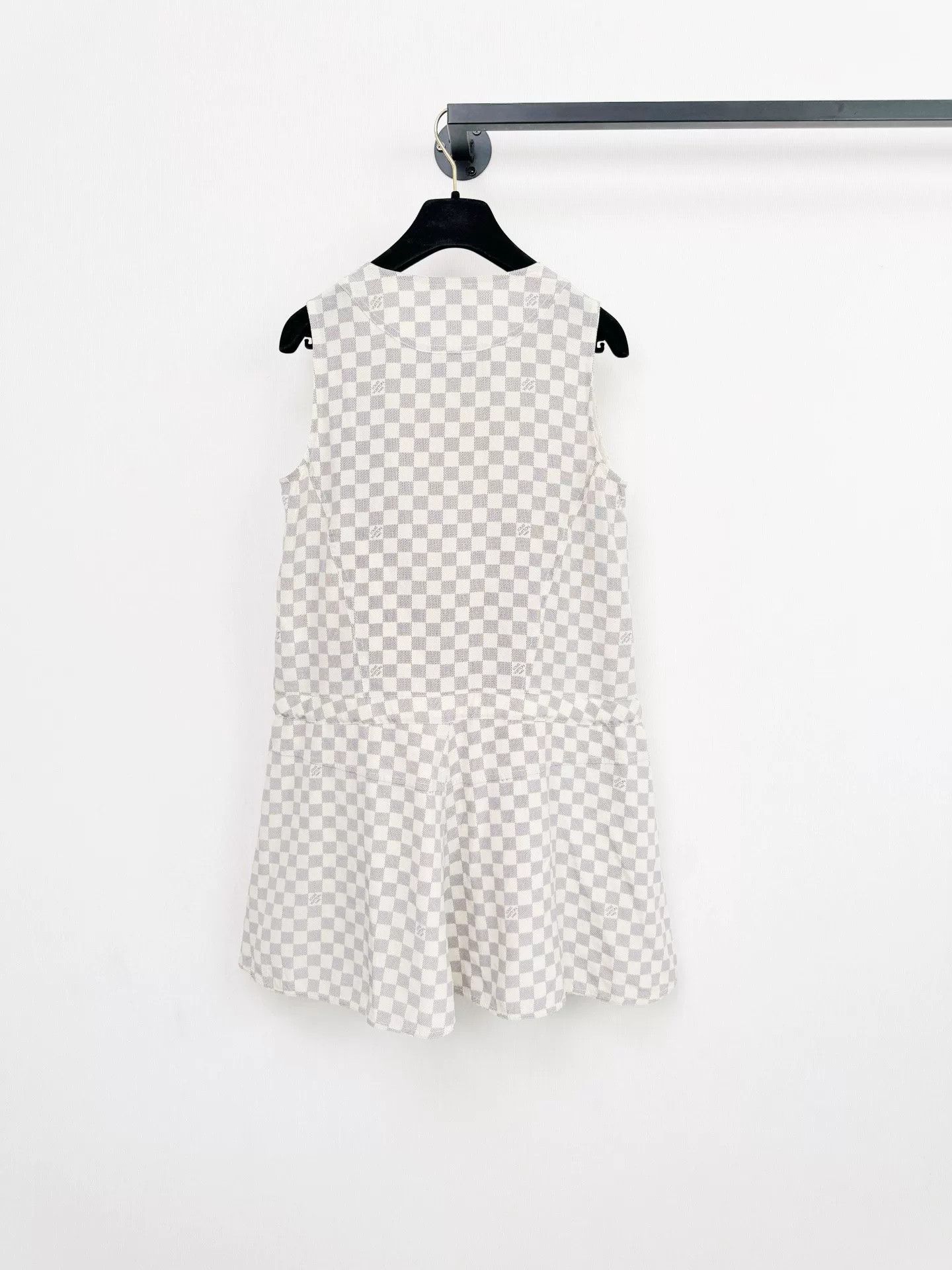 Louis Vuitton Louis Vuitton New Checkered Sleeveless Dress Size US S / EU 44-46 / 1 - 6 Thumbnail