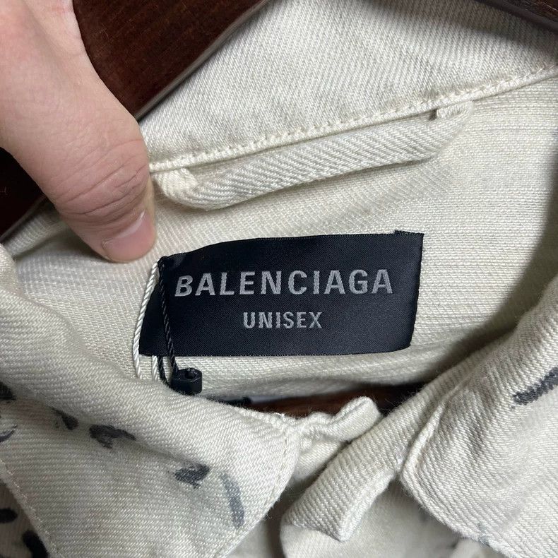 Balenciaga Balenciaga Graffiti Denim Jacket Size US M / EU 48-50 / 2 - 3 Thumbnail