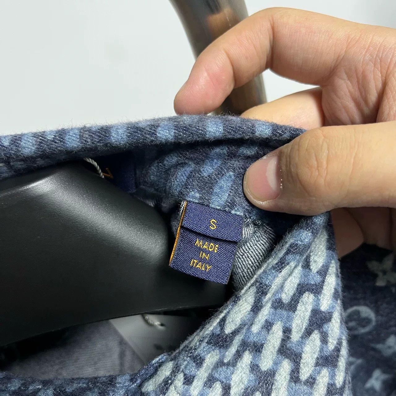 Louis Vuitton Louis Vuitton Nigo Checkered Knit Shirt Size US S / EU 44-46 / 1 - 4 Thumbnail