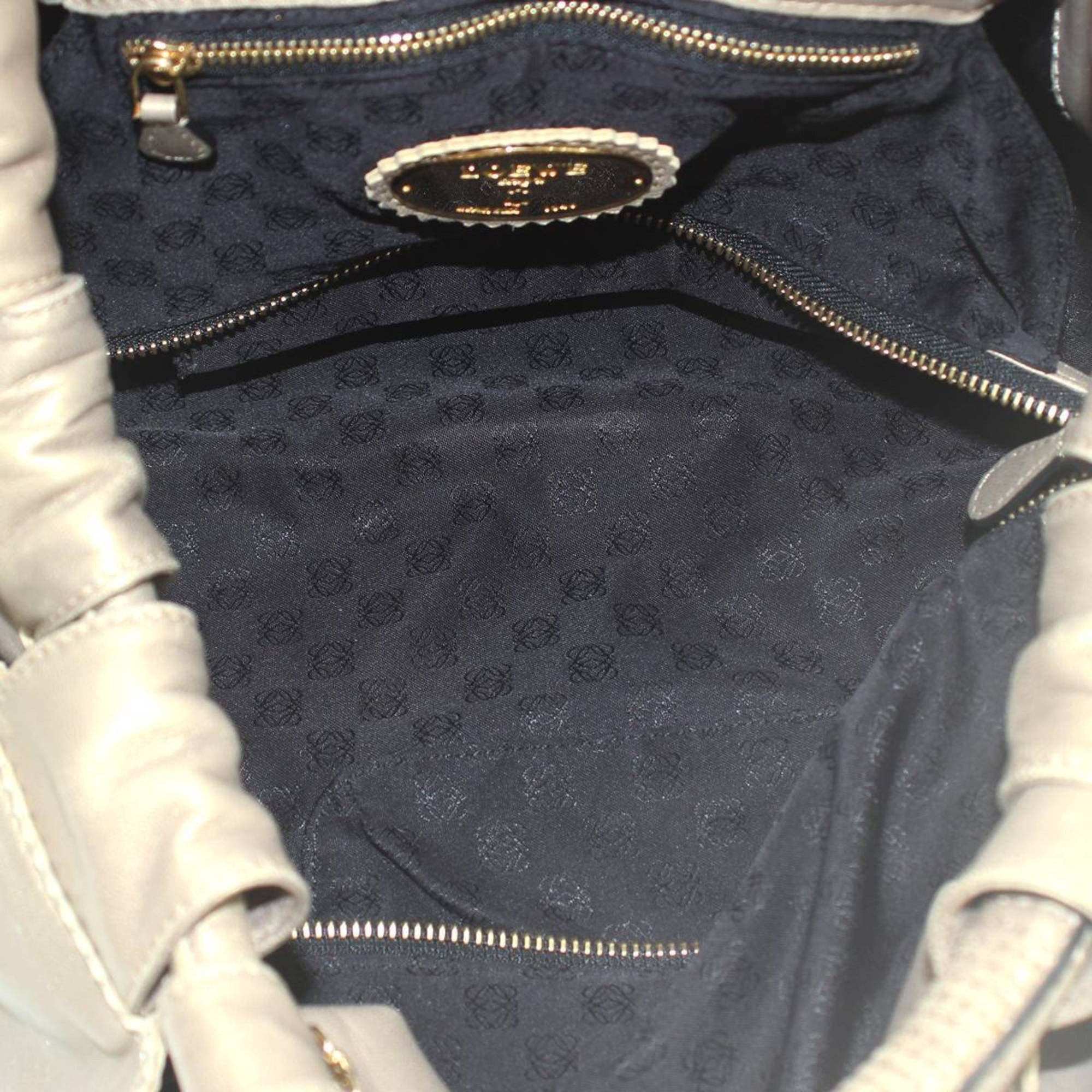 Loewe LOEWE Nappa Isle Handbag Anagram Gold Leather Size ONE SIZE - 7 Thumbnail
