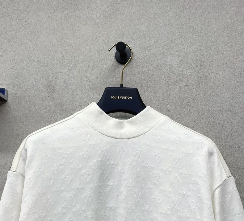 Louis Vuitton LV White Logo Sweatshirt M Size US M / EU 48-50 / 2 - 4 Thumbnail