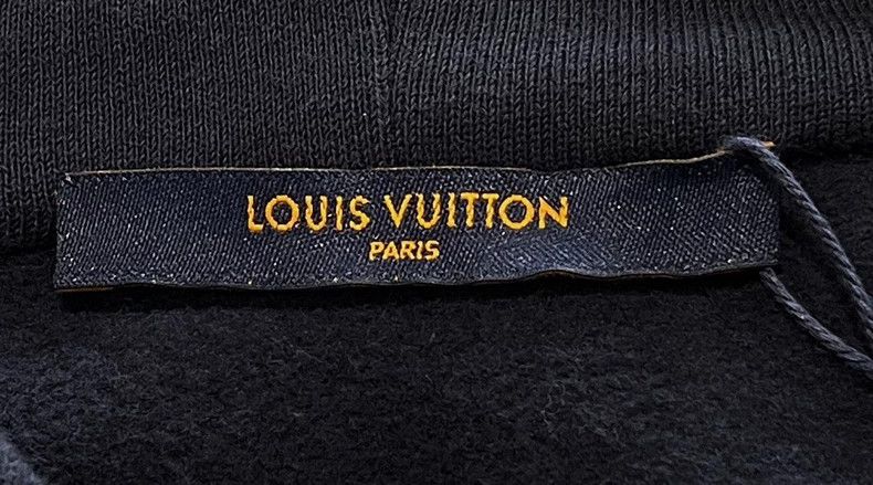 Louis Vuitton LV navy blue beaded sweatshirt Size US M / EU 48-50 / 2 - 6 Thumbnail
