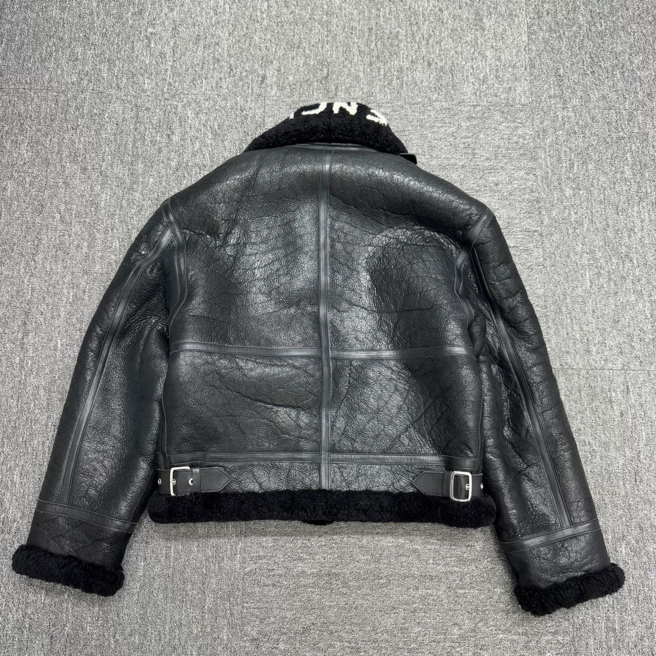 Balenciaga Balenciaga Collar Logo Shearling Jacket Size US L / EU 52-54 / 3 - 2 Thumbnail