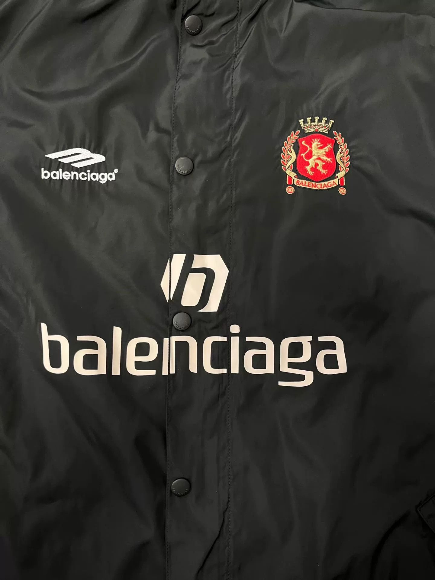 Balenciaga Balenciaga Manchester United Embroidered Jacket Size US S / EU 44-46 / 1 - 3 Thumbnail