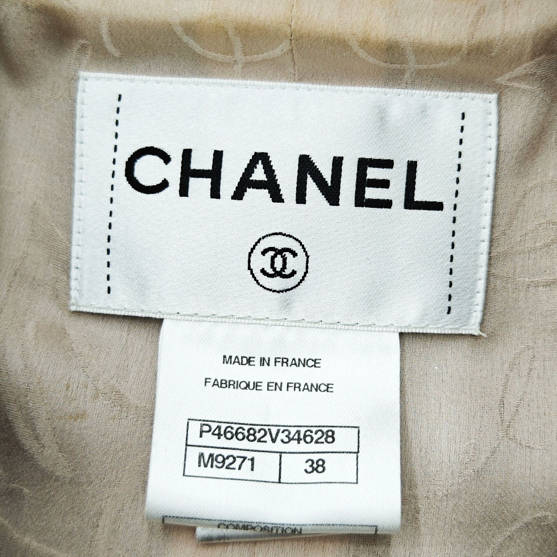 Chanel Chanel Runway Tweed Jacket with CC Buckle Size US XS / EU 42 / 0 - 4 Thumbnail