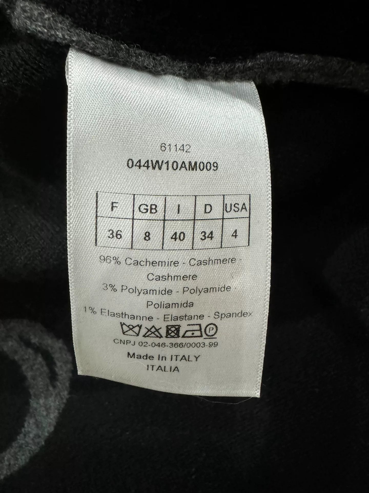 Dior Dior Gray Letter Cashmere Cardigan Size US S / EU 44-46 / 1 - 4 Thumbnail
