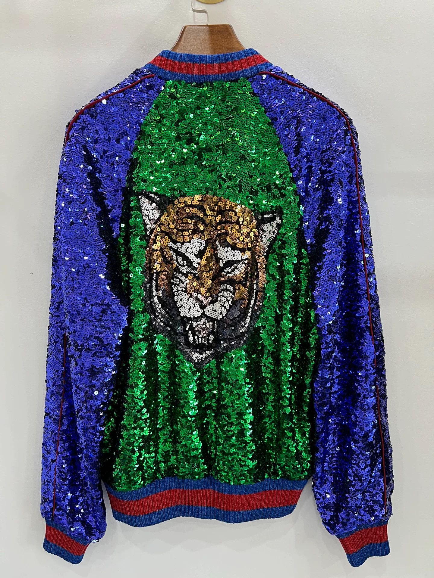 Gucci gucci tiger sequin embroidered baseball jacket Size US M / EU 48-50 / 2 - 2 Thumbnail