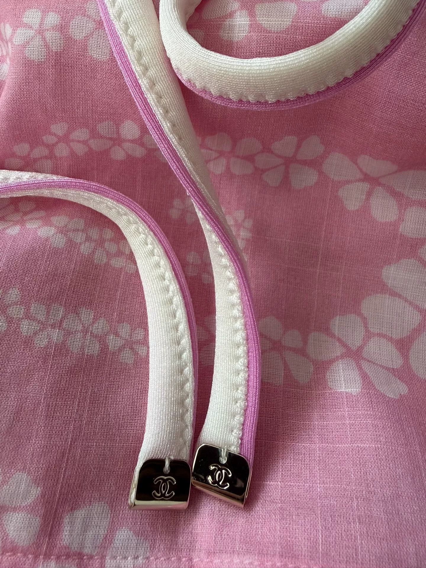 Chanel pink halter neck top from Chanel Size US S / EU 44-46 / 1 - 4 Thumbnail