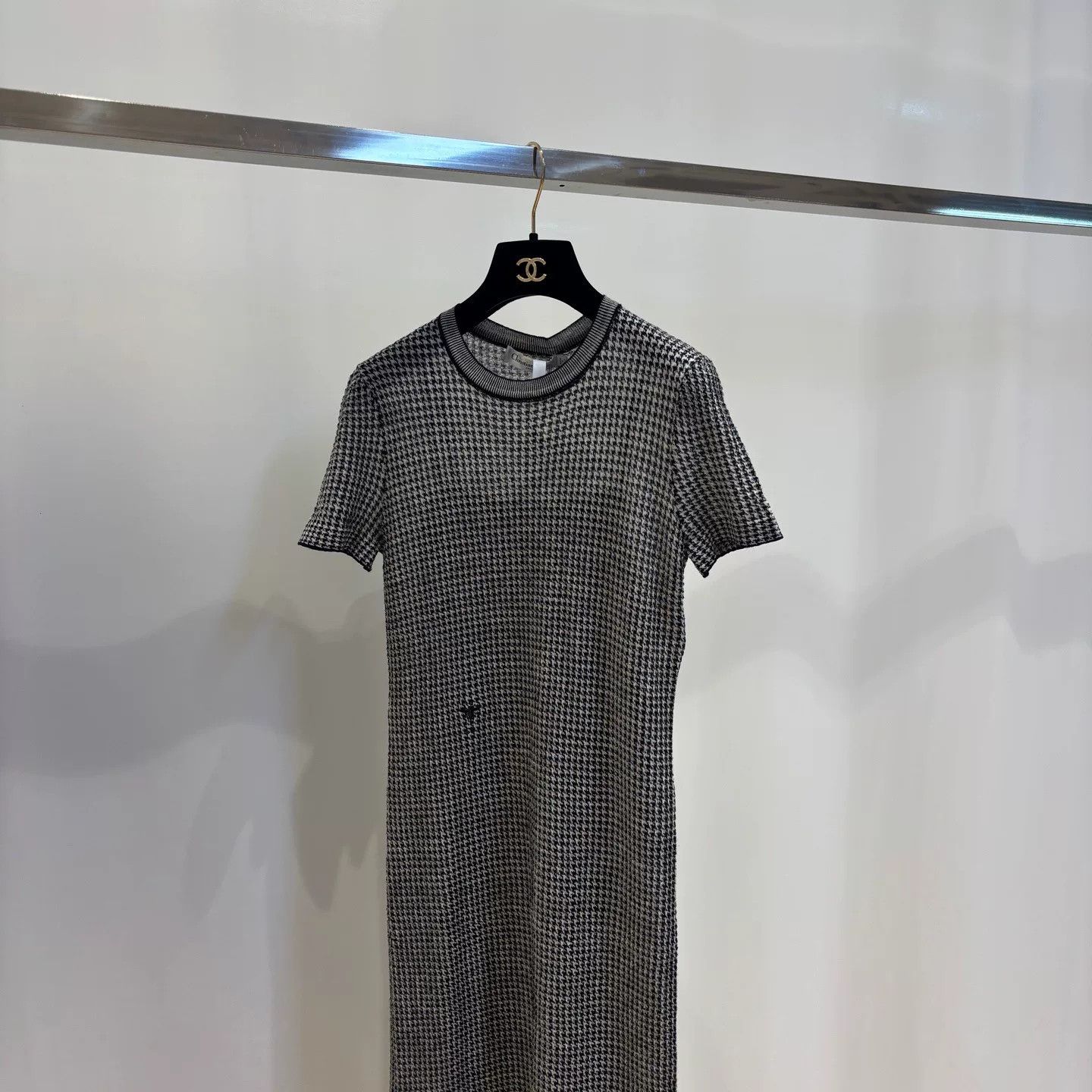 Dior dior wool houndstooth pattern dress Size US 38 / EU 54 - 2 Thumbnail
