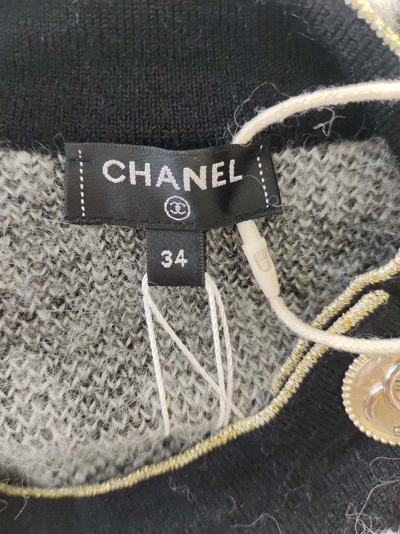 Chanel Chanel Black White Mohair Sweater Size US XS / EU 42 / 0 - 3 Thumbnail