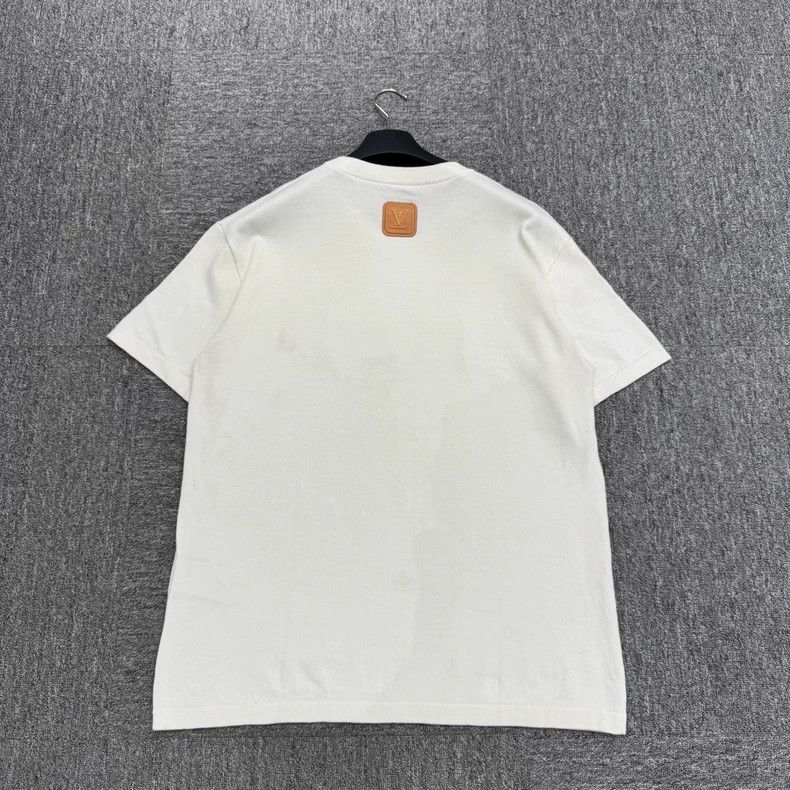 Louis Vuitton Louis Vuitton LV Leather Patch Knit Tee Size US L / EU 52-54 / 3 - 7 Thumbnail