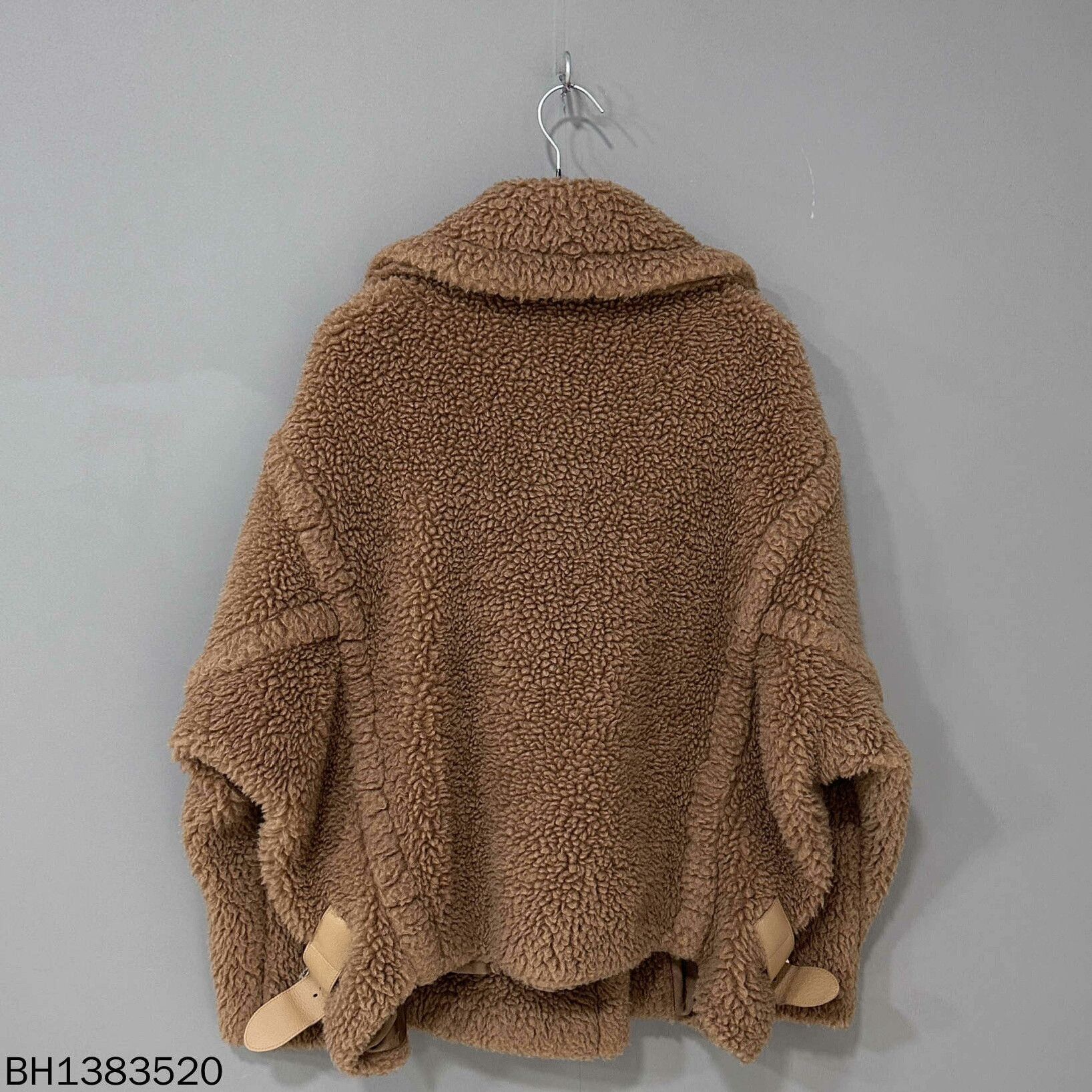 Max Mara short camel teddy coat by MaxMara Size US M / EU 48-50 / 2 - 3 Thumbnail