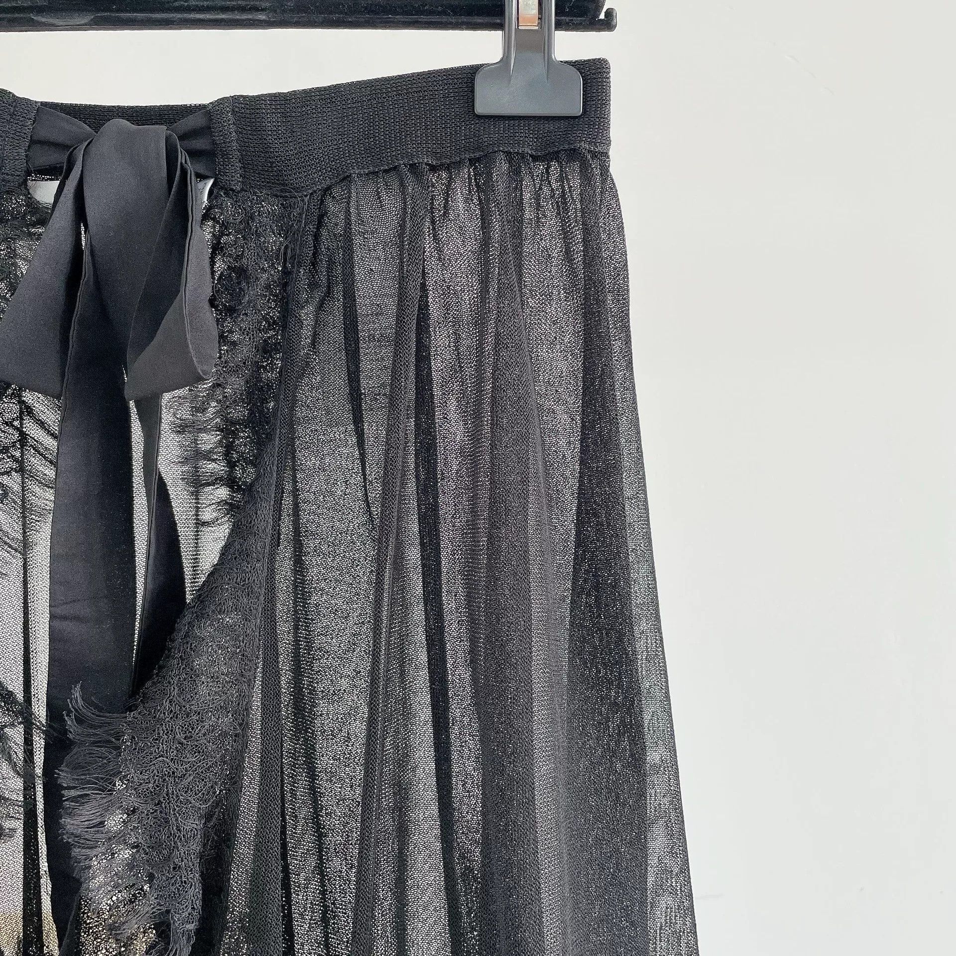 Dior Christian Dior Black Lace Mesh Skirt Size US 38 / EU 54 - 3 Thumbnail