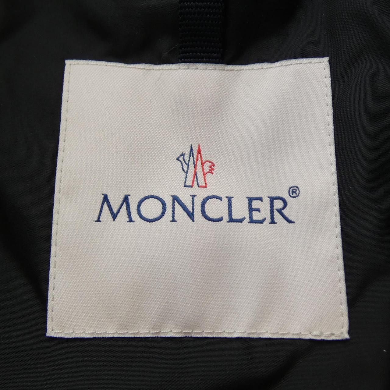 Moncler Moncler Moncler BREITMAN 68352 Down Jacket Others Outerwear BREITMAN DUTY FREE for USA Size ONE SIZE - 5 Thumbnail