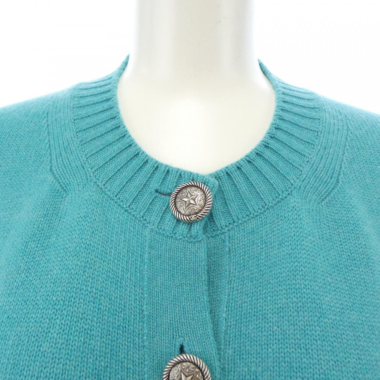 Chanel Chanel Chanel P49643K06257 100% Cashmere Cardigan Others Tops P49643K06257 DUTY FREE for USA Size ONE SIZE - 5 Thumbnail