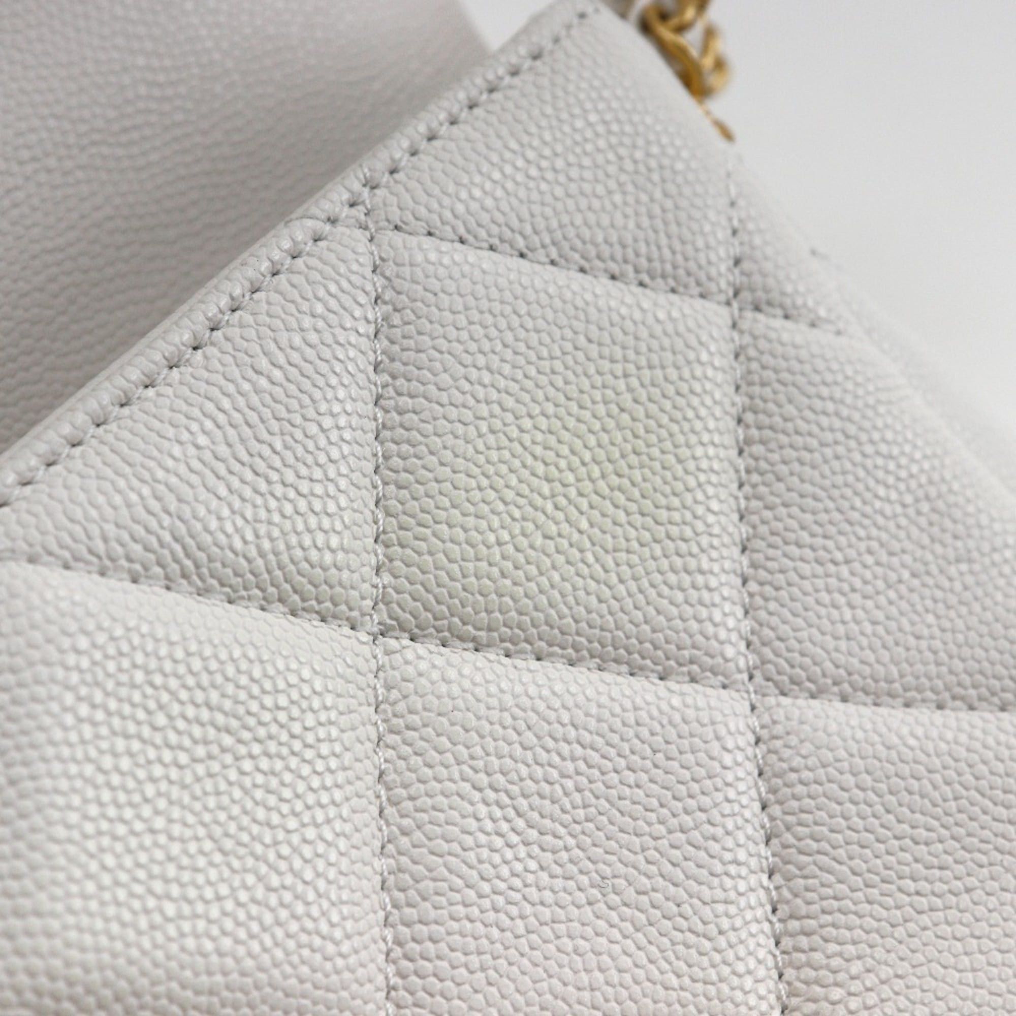 Chanel CHANEL Matelasse Flap Shoulder Bag Chain A35200 Caviar Skin Made in Italy White/Gold Hardware Crossbody Turn Lock Women's Size ONE SIZE - 8 Thumbnail