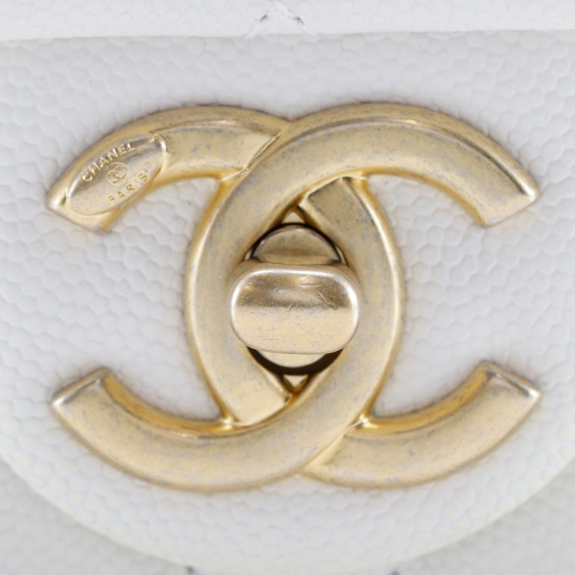 Chanel CHANEL Matelasse Flap Shoulder Bag Chain A35200 Caviar Skin Made in Italy White/Gold Hardware Crossbody Turn Lock Women's Size ONE SIZE - 12 Thumbnail
