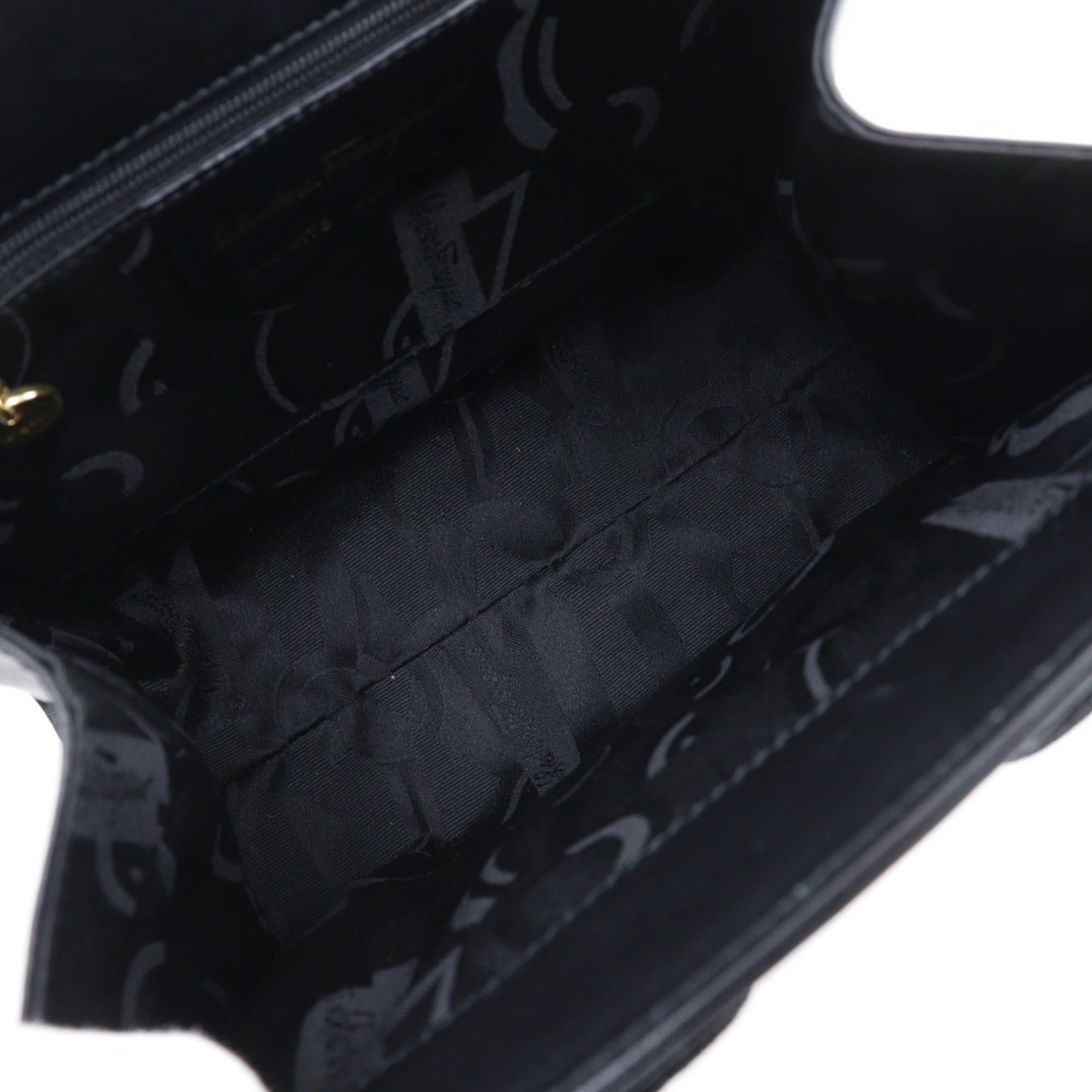 Salvatore Ferragamo Salvatore Ferragamo Vara Ribbon Handbag 2-way shoulder bag Leather Made in Italy Black Crossbody Magnetic Type Women's Size ONE SIZE - 7 Thumbnail