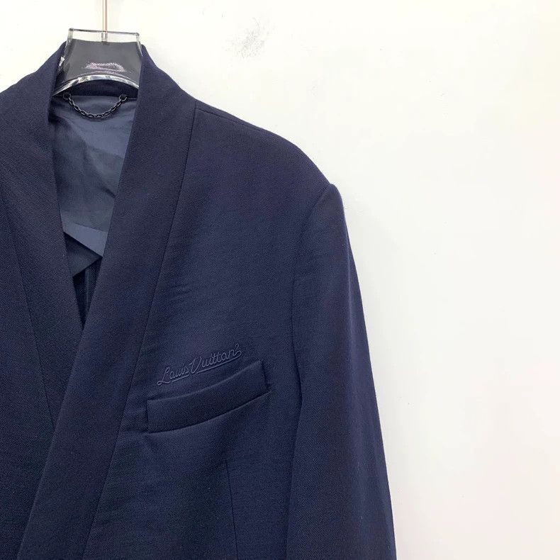 Louis Vuitton Louis Vuitton Blue Wool Logo Embroidered Coat Size US M / EU 48-50 / 2 - 3 Thumbnail