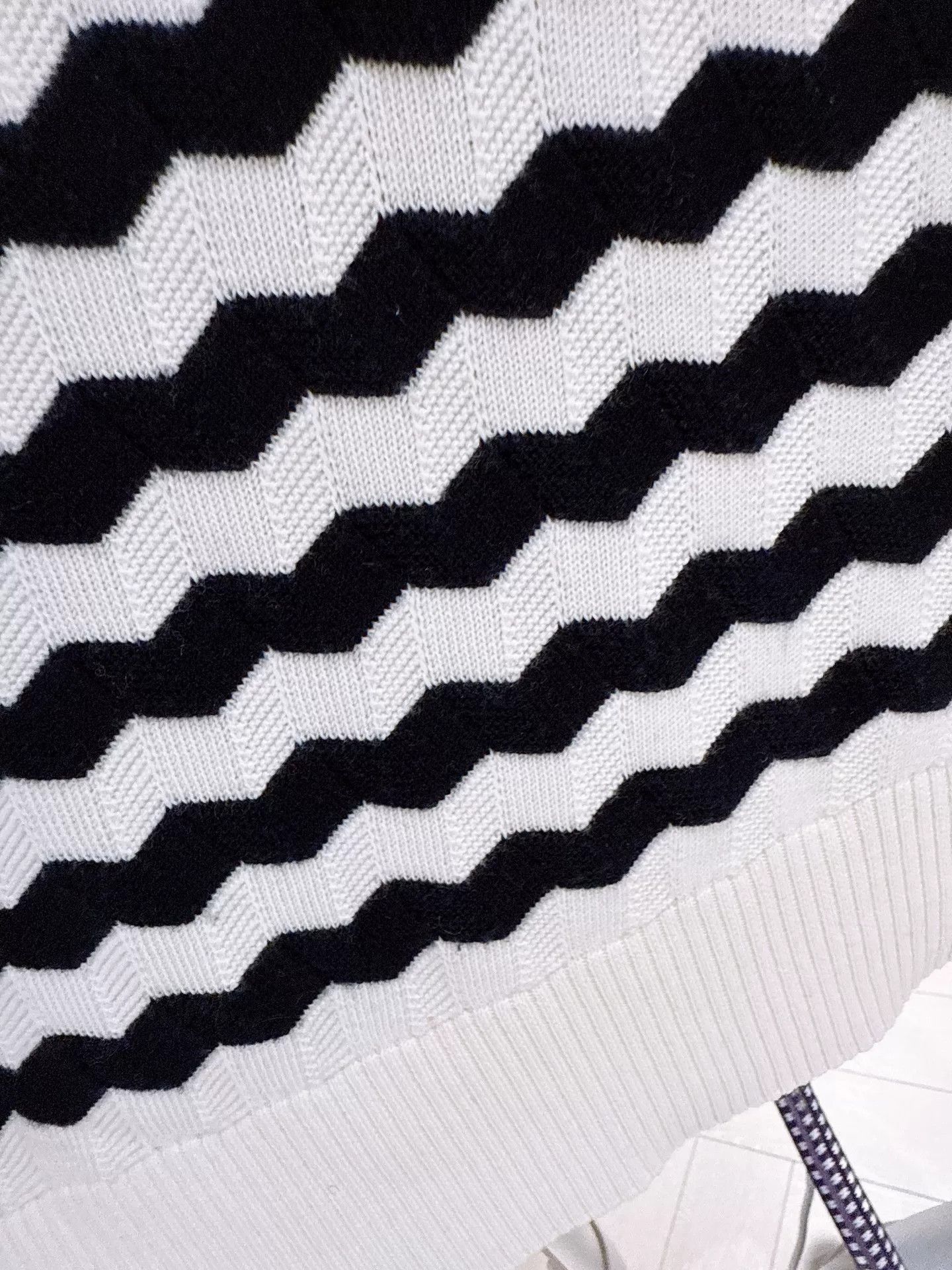 Loro Piana Loro Piana Black and White Striped Merino Wool Knit Sweater Size US S / EU 44-46 / 1 - 4 Thumbnail