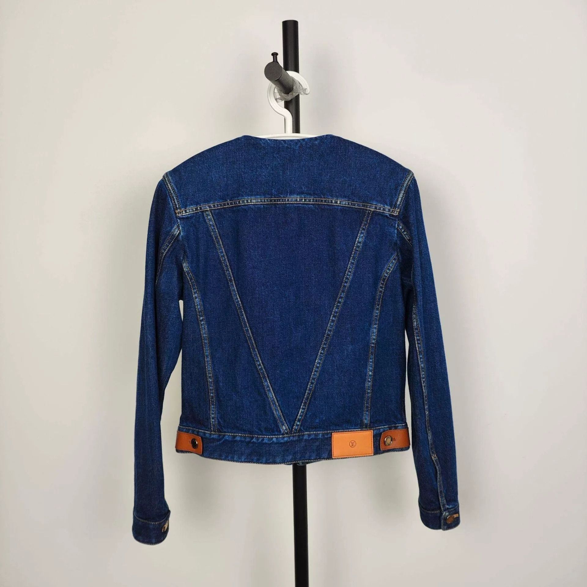 Louis Vuitton LV Women's Denim Leather Patchwork Jacket Size US XS / EU 42 / 0 - 2 Thumbnail