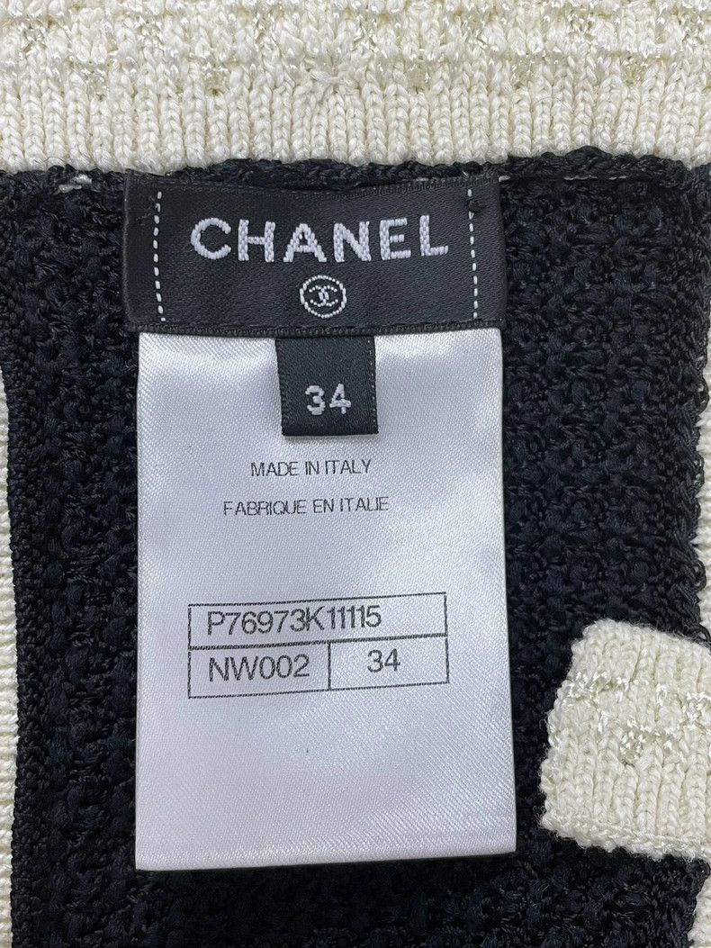 Chanel Chanel 24P Knit Button Sleeveless Top Size US S / EU 44-46 / 1 - 4 Thumbnail