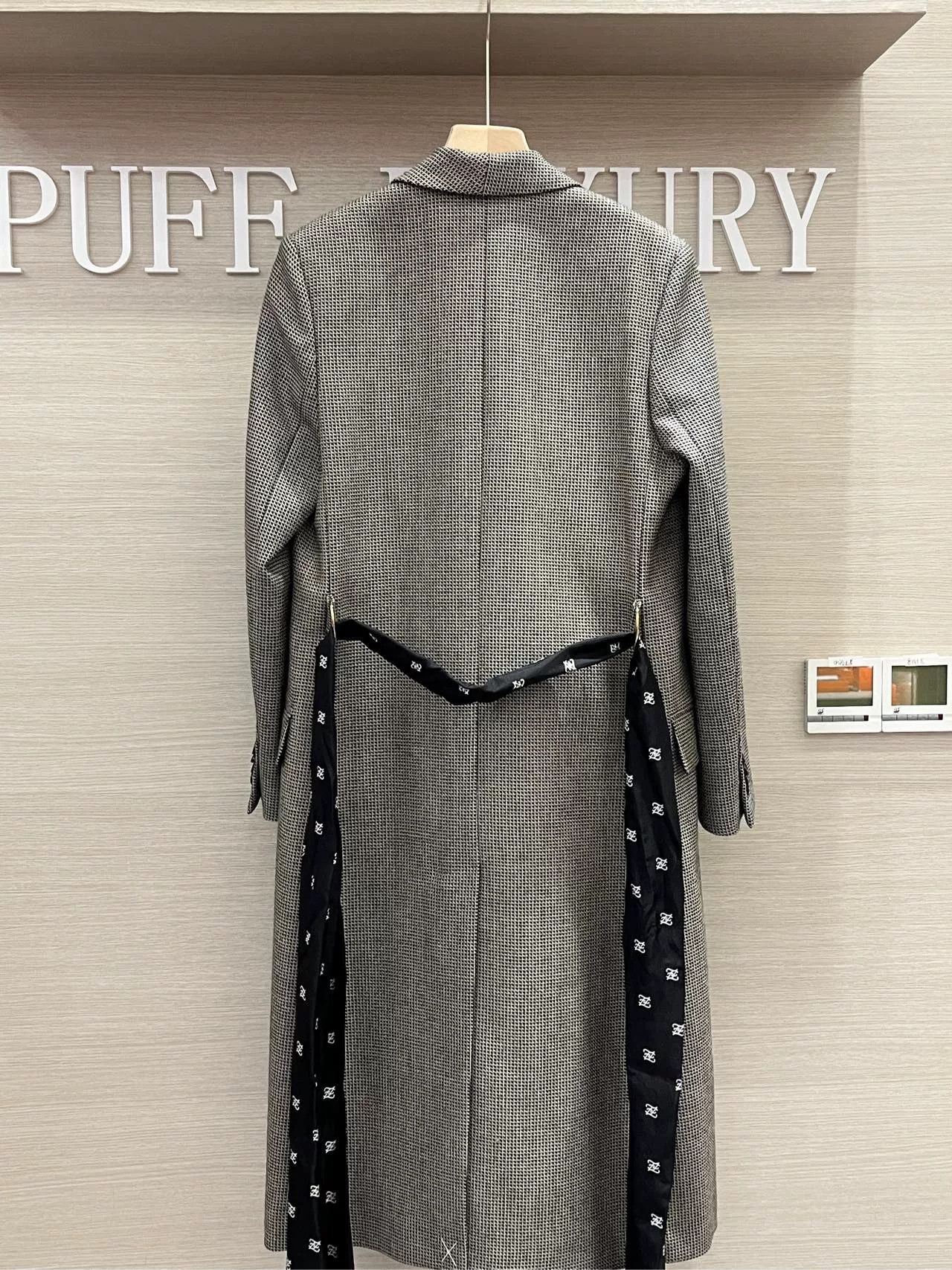 Fendi Fendi 19AW Plaid Coat Size 38 Size US M / EU 48-50 / 2 - 5 Thumbnail
