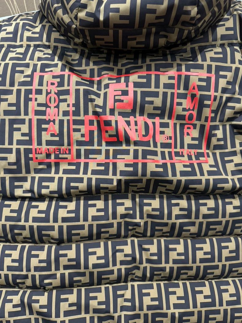 Fendi Fendi Monogram Down Jacket Size US M / EU 48-50 / 2 - 3 Thumbnail