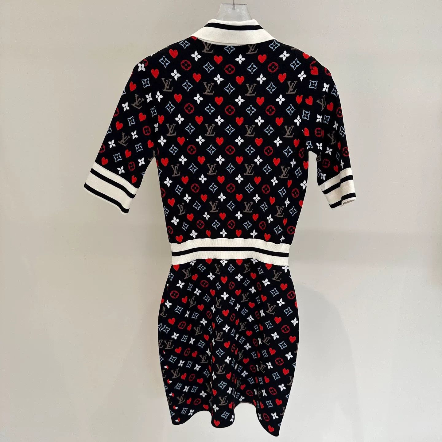 Louis Vuitton Louis Vuitton Valentine Heart Monogram Dress Size US 34 / EU 50 - 5 Thumbnail