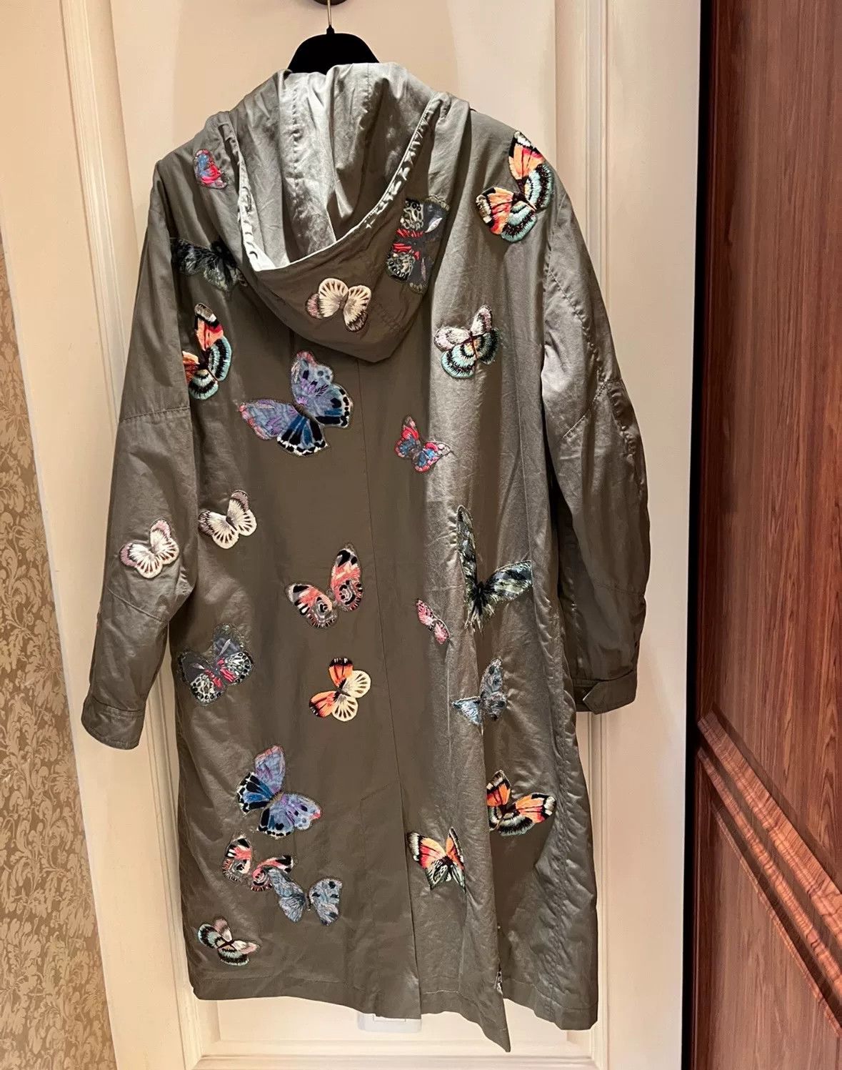 Valentino Valentino Embroidered Butterfly Coat Size US S / EU 44-46 / 1 - 3 Thumbnail