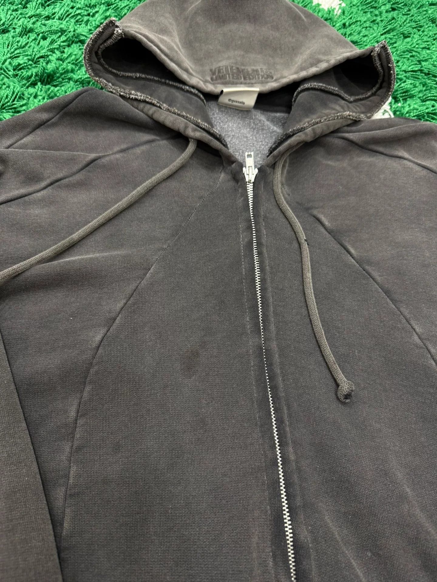 Vetements Vetements Washed Patchwork Jacket S Size US S / EU 44-46 / 1 - 2 Thumbnail