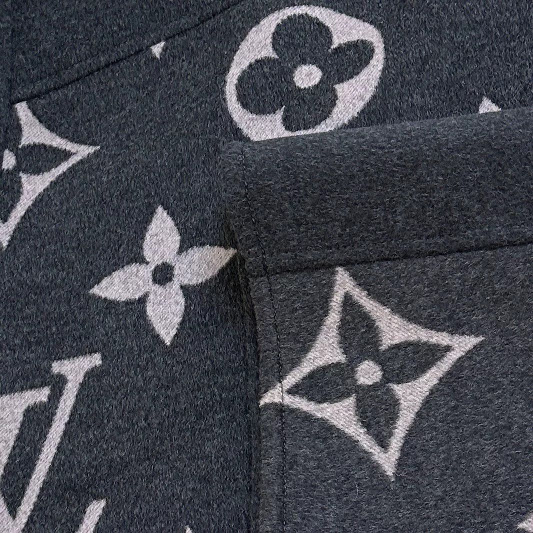 Louis Vuitton Louis Vuitton Sleeveless Monogram Dress Size US XS / EU 42 / 0 - 6 Thumbnail