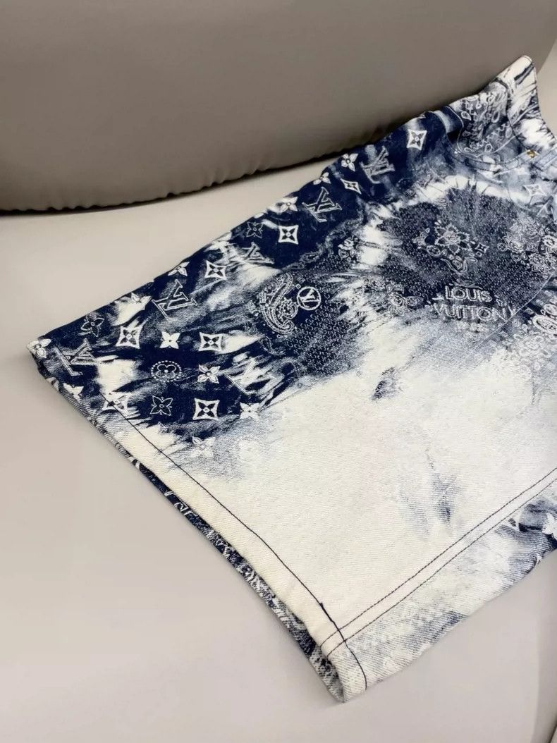 Louis Vuitton LV Blue White Tie-Dye Shorts Size US 29 - 7 Thumbnail